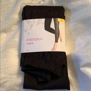 Xhilaration Women's Black Textured Leggings, Size Small